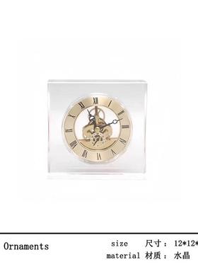 中古侘寂风样板房书柜书桌烛台水晶钟皮革画复古放大镜组合摆件