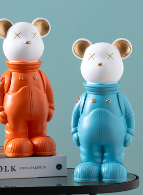 创意网红宇航员太空暴力熊桌面摆件橱窗展示架装饰客厅酒柜装饰品