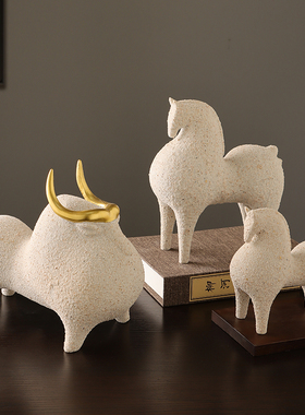 极简抽象马摆件客厅电视柜酒柜