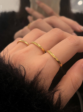 精致多切面棱形素圈戒指女小众设计轻奢高级感钛钢不掉色简约素戒