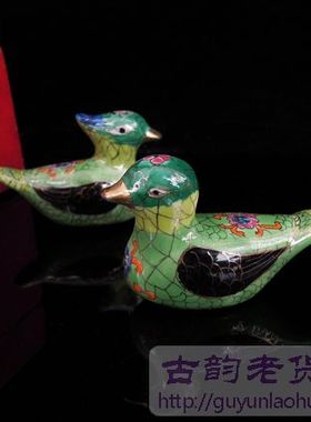 陶瓷动物手绘粉彩摆件