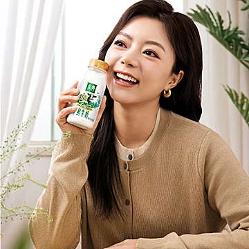 伊利金鲜牛奶450ml*7瓶+4.0鲜牛奶450ml*1[5元优惠券]-寻折猪