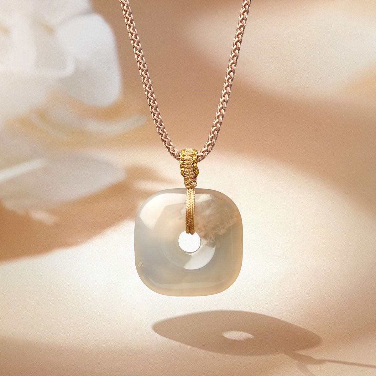 梦金园天然樱花玛瑙平安扣挂坠女新款编织项链挂绳吊坠送女友礼物,淘宝优惠券,粉丝福利购,淘宝优惠卷