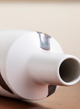 新挂件中式摆件新居花瓶白色抽象客厅插花酒柜家居软装简约花器