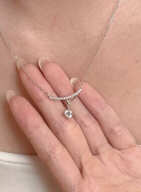 星光陨落项链女轻奢小众ins气质高级感吊坠百搭锁骨链送女友礼物