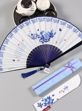 古风折扇青花瓷古装汉服舞蹈拍照