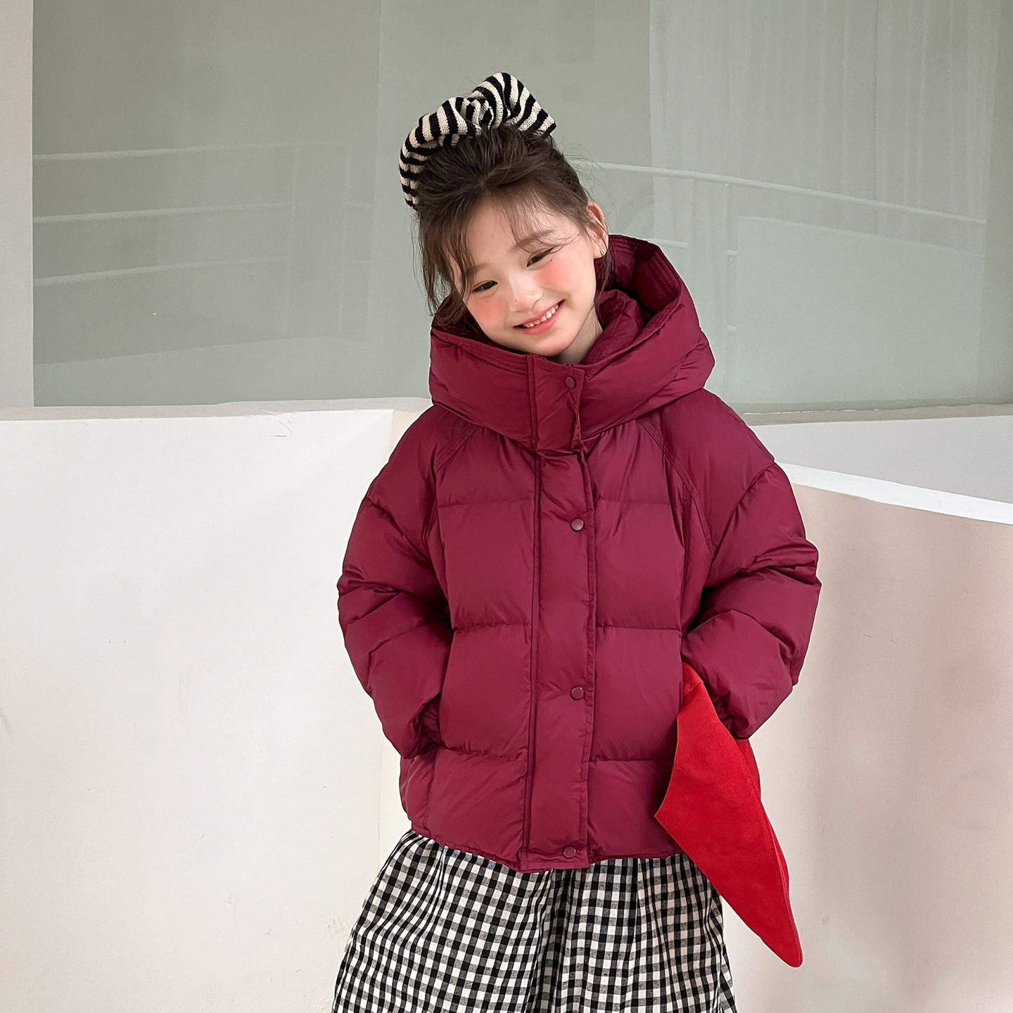 中大童加厚极寒女童短款羽绒服2025新款90白鸭绒女童连帽羽绒外套,淘宝优惠券,粉丝福利购,淘宝优惠卷