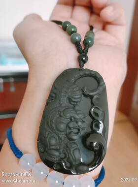 乌鸦血石呼啸虎吊坠挂件属虎者佩戴