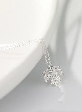 s999纯银枫叶项链简约清新森系学生锁骨链女冷淡风ins2024新款潮