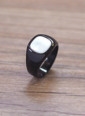 贝壳简约黑色戒指男女士钛钢戒子