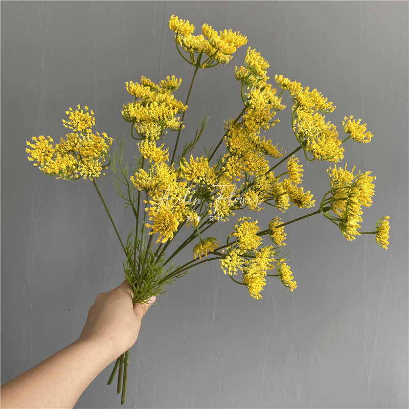 3头蕾丝花 仿真蕾丝花满天星手捧花情人节婚纱摄影装饰花自然森系