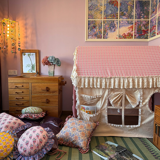 Therefore I am my indoor children's dollhouse girl