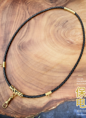 钛钢牛皮不掉色不过敏项圈