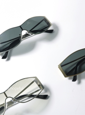 UV400连体一片式小众太阳眼镜