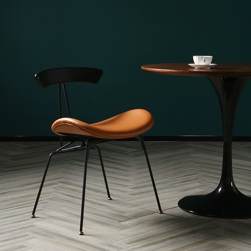 Hokeson Custom Cleag Nordic Creative Iron Metal Dining Clail Modern Lightist Light Luxury Industrial Wind Restaurant