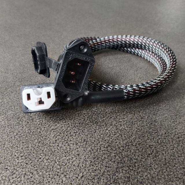 10 ຕາແມັດ ceramic electric two-wheeler charging interface ຜູ້ຖື plug ທີ່ມີພະລັງງານສູງ socket extension cord