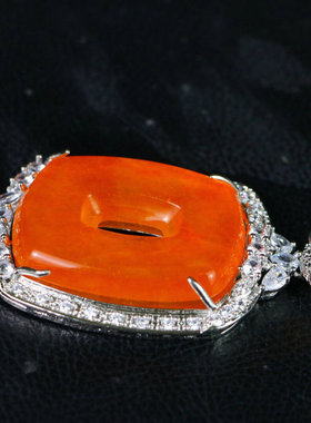 缅甸高冰老黄翡翠无事牌吊坠老银镶玉男女款平安扣挂件百搭项链坠