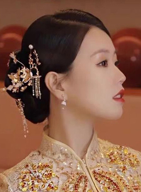 金色流苏古装秀禾服婚礼新娘头饰