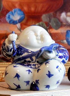 景德镇手工青花瓷摆件陶瓷娃娃