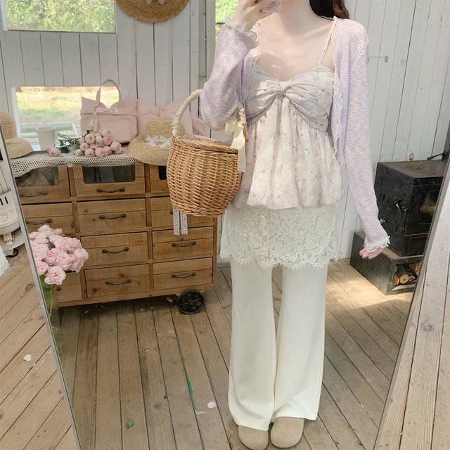 ສິ້ນ lace ອ່ອນໆ pants flared