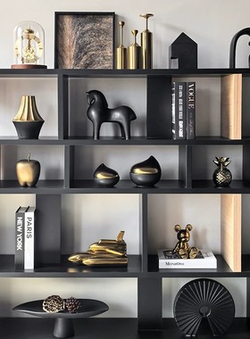 轻奢风黑金陶瓷摆件富贵马