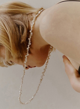 小众设计花瓣极光炫彩珍珠项链