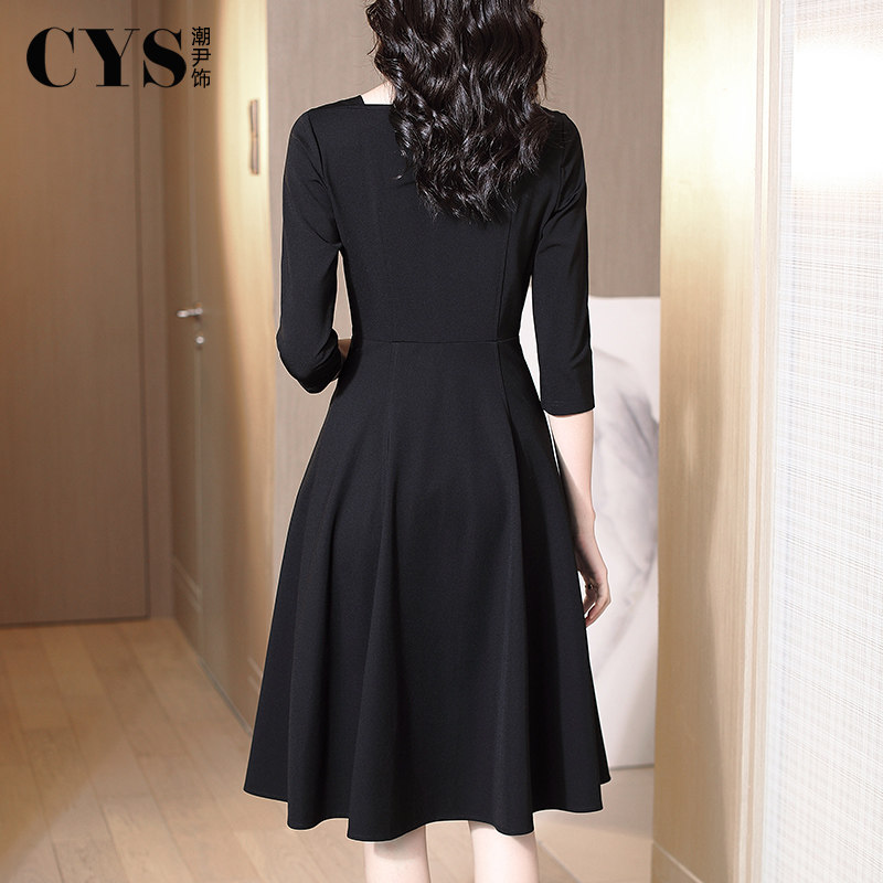 赫本风小黑裙秋装2020年新款连衣裙 潮尹饰连衣裙
