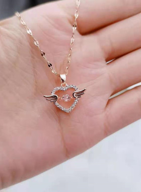 韩国设计感小众女潮项链女跳动的心吊坠网红钛钢锁骨链新品饰品