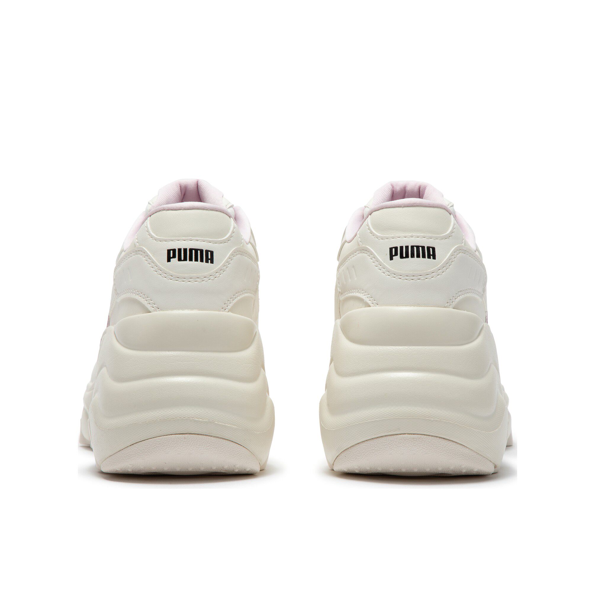  PUMA板鞋/休闲鞋