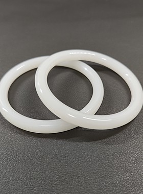 新疆和田玉窄圆条美人条叮当镯