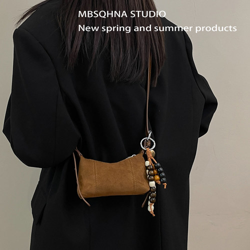 MBSQHNA小众设计包包女2025新款麂皮绒单肩斜挎包秋冬洋气饺子包 - 图1
