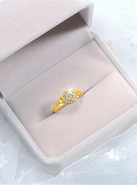 婚庆首饰真金色镶嵌白钻沙金戒指