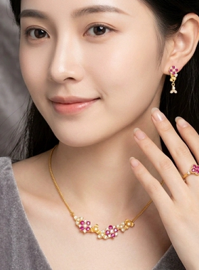 Young轻奢名媛风拉丝镶钻花朵吊坠项链女红刚玉四叶草彩宝耳钉女