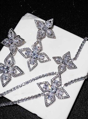 小众网红同款满钻choker四叶草