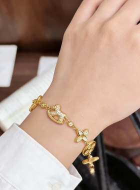 Young马年六顺四叶草满钻菱形老花气质手链轻奢法式爆闪小马手链