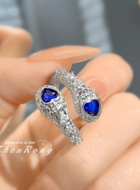 时尚气质拟真蓝宝石灵蛇戒指