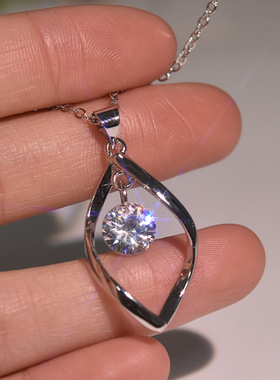 日韩风银饰旋转锆石项链吊坠