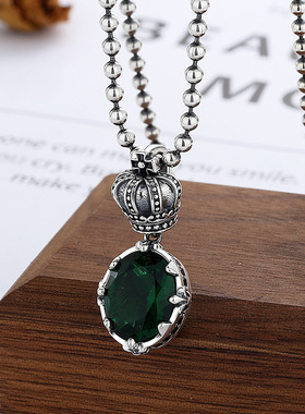 云尚服饰S925纯银复古时尚简约个性十字架皇冠绿色宝石吊坠