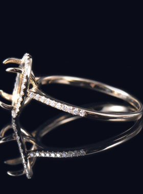 于凡珠宝 18K金镶嵌轻奢定制女士指环空托椭圆形8*10钻石戒环指托