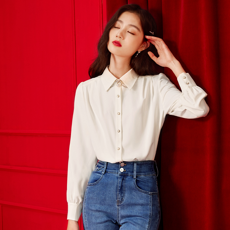 香影2023春装新款通勤内搭小众衬衣 香影衬衫