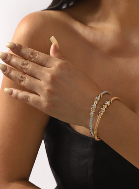 钢丝绳间金开口手镯不锈钢不掉色百搭钛钢麻花手链