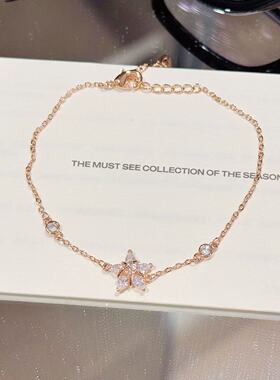 简约五星手链轻奢高级感百搭饰品小众送情人节礼物小红书时尚手链