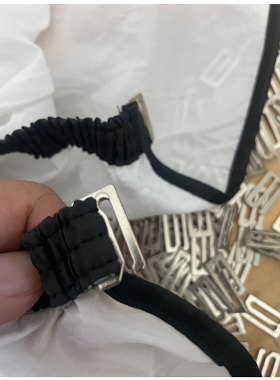 围布扣子美发配件工具10个7.9元