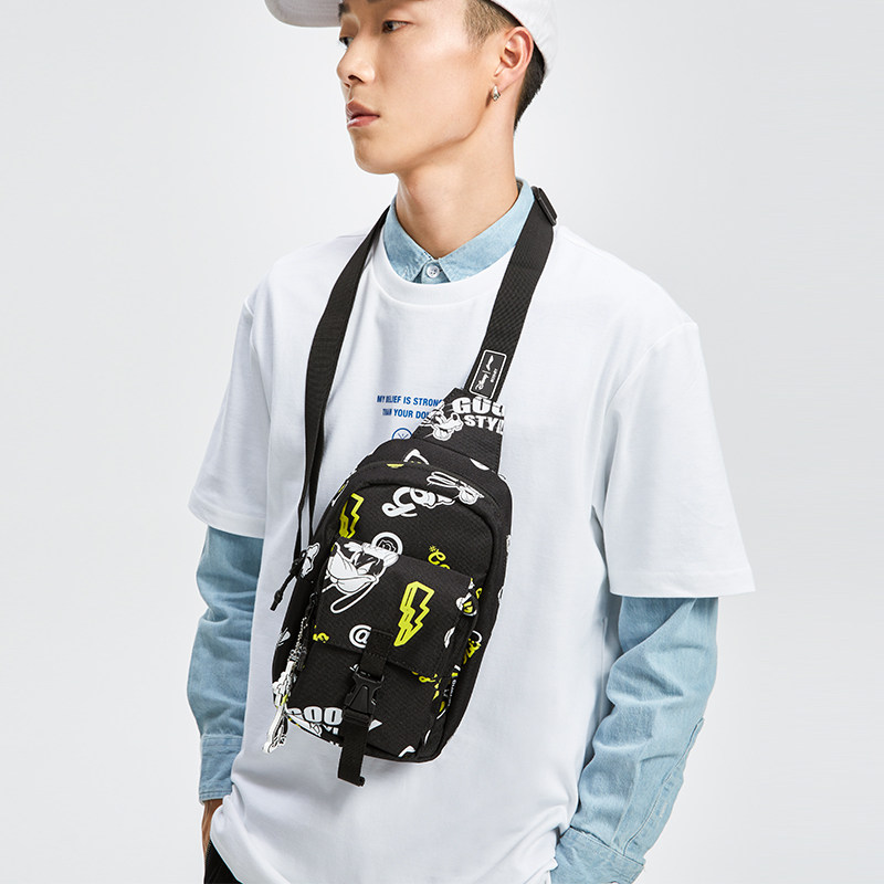 Li Ning shoulder bag men's and women's bag co-branded series new fashion trend versatile sports bag ABDR524