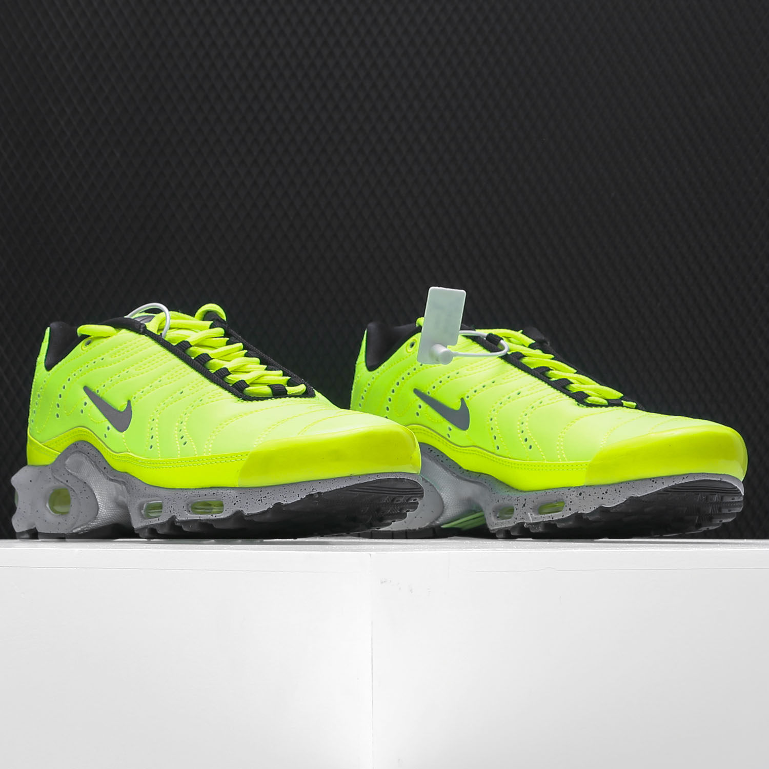 nike/耐克正品 air max plus prm气垫运动荧光色跑步鞋815994-700