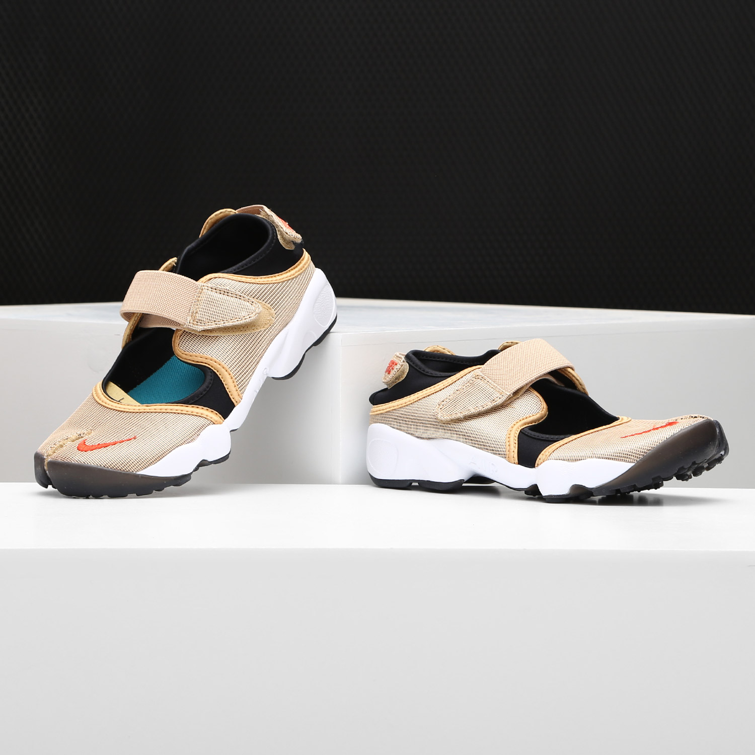 Nike/耐克正品2020新款Air Rift 忍者女子分趾休闲运动凉鞋CJ7552 - 图1