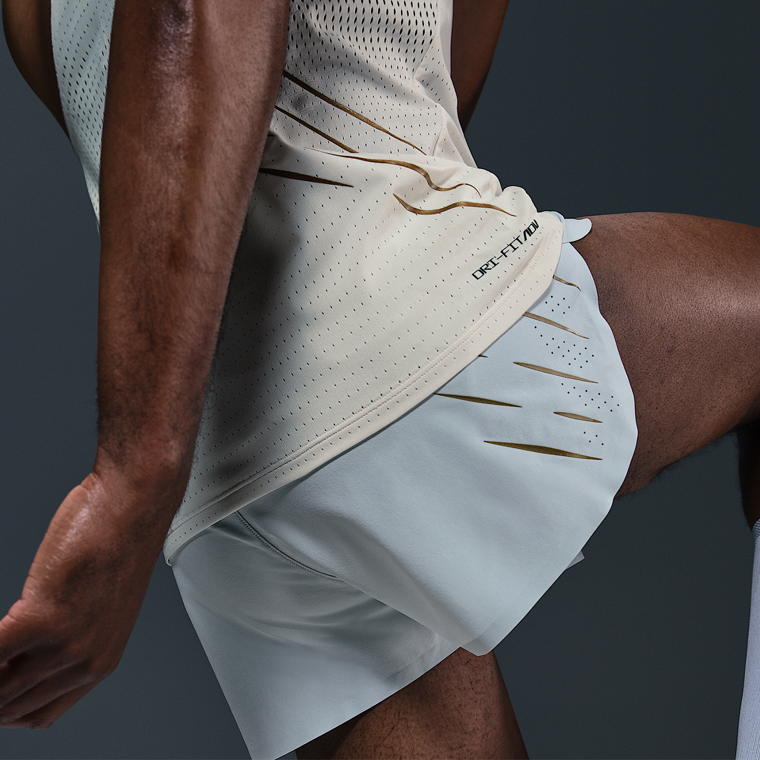 Nike/耐克正品Dri-FIT ADV男士透气跑步修身背心HQ4195-134 - 图1