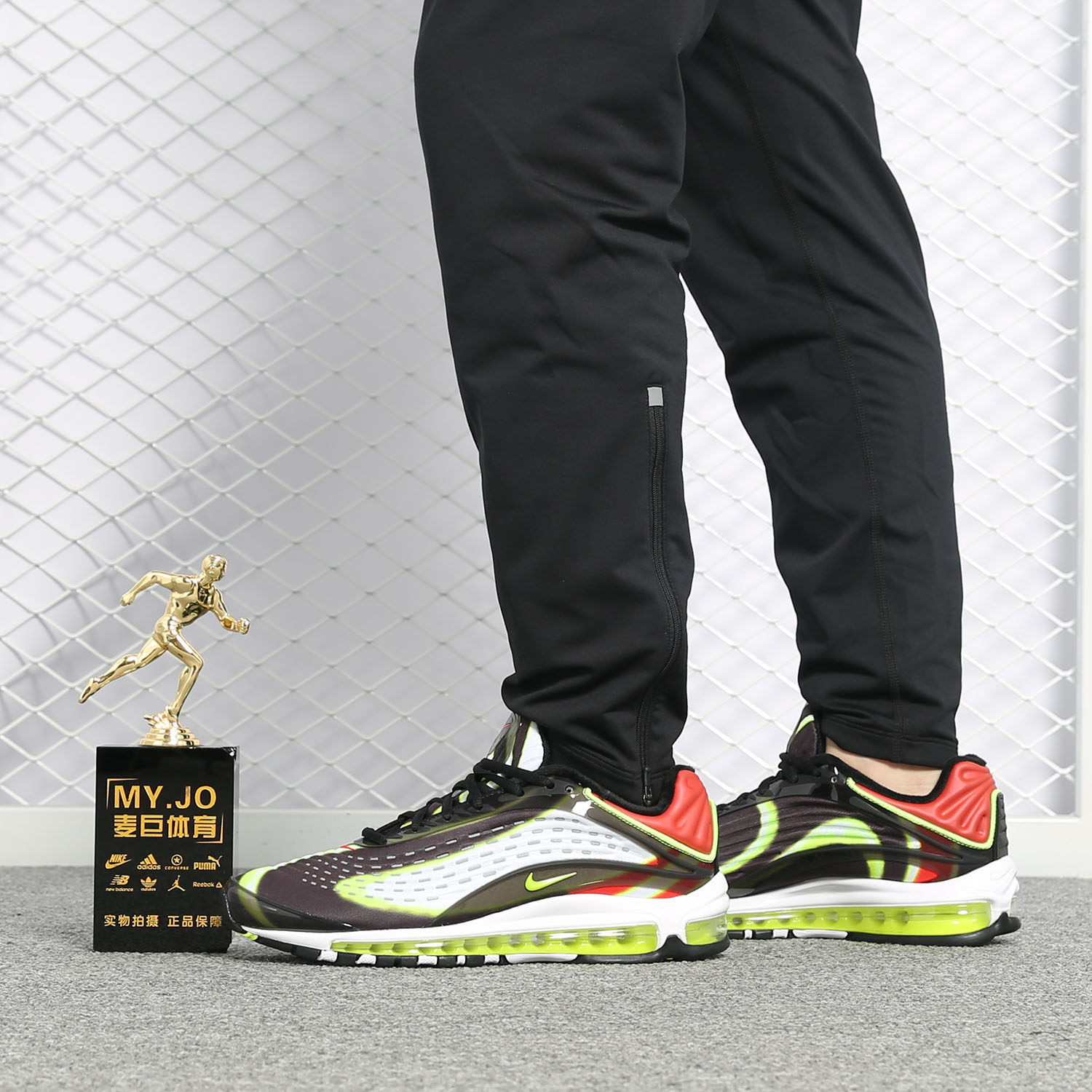 Nike/耐克正品 AIR MAX DELUXE 联名款 男子休闲运动跑步鞋AJ7831,淘宝优惠券,粉丝福利购,淘宝优惠卷