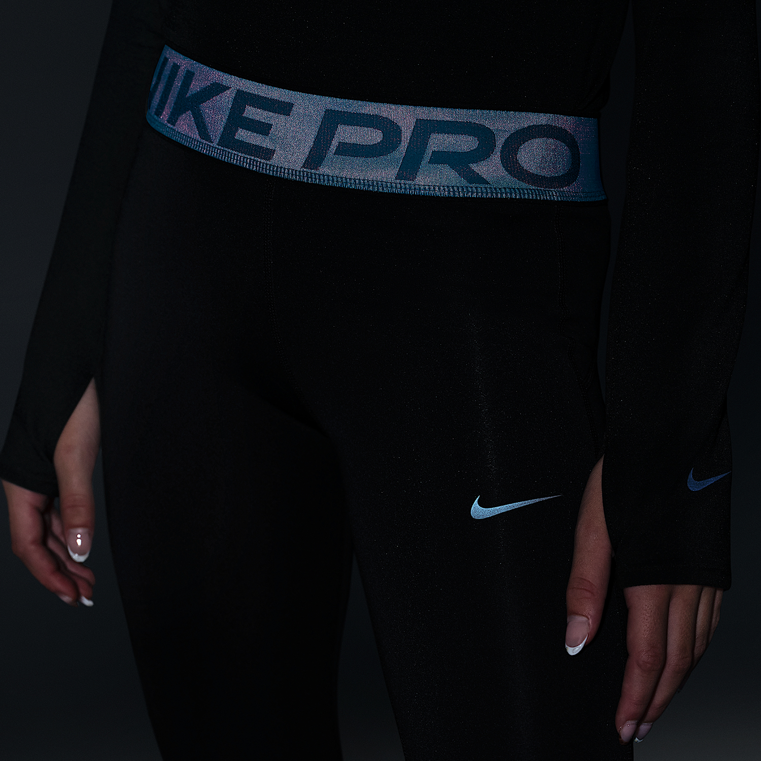 Nike/耐克官方正品2025秋季款GS女子大童运动紧身长裤HV0301-010 - 图1