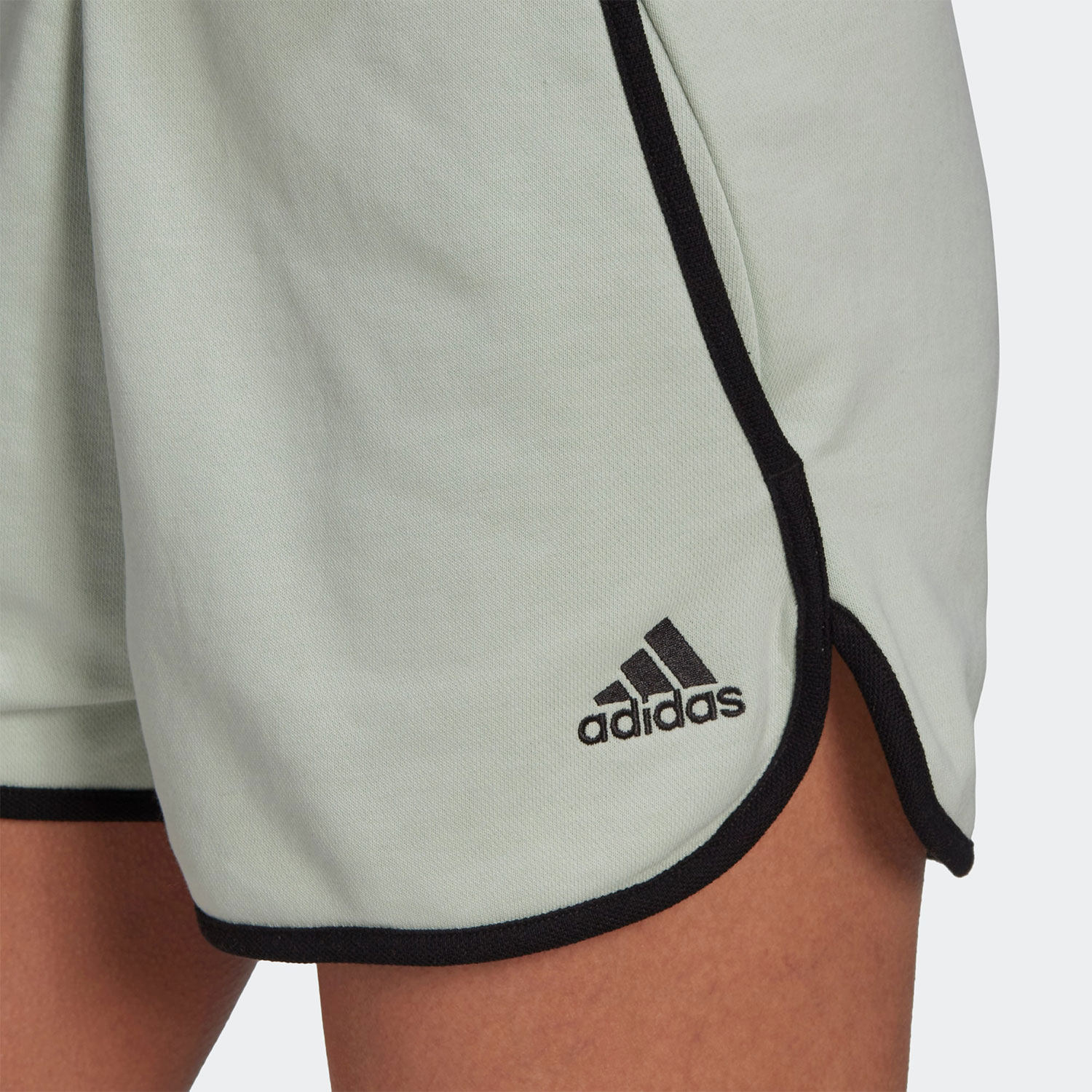 Adidas/阿迪达斯正品夏季新款女子运动简约舒适短裤HY5524,淘宝优惠券,粉丝福利购,淘宝优惠卷